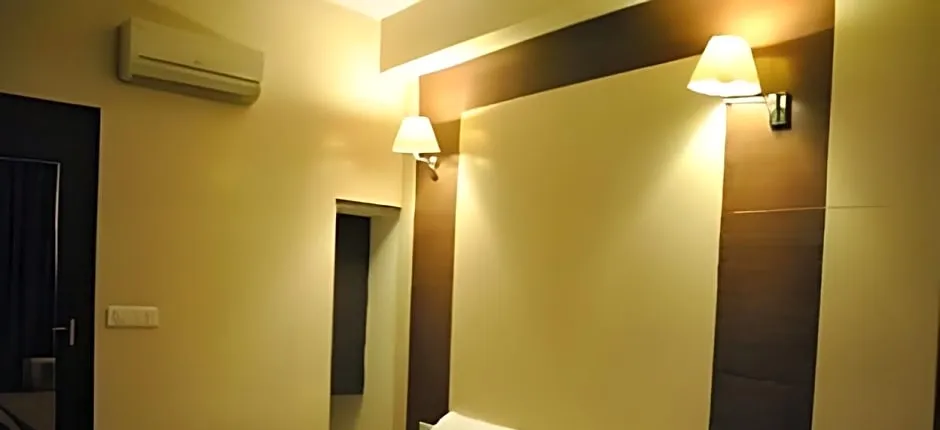 Hotel Golden Deluxe