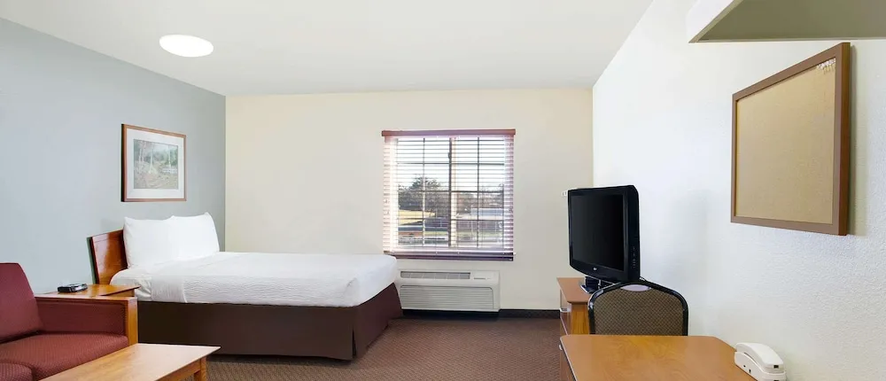 WoodSpring Suites Baton Rouge East I-12