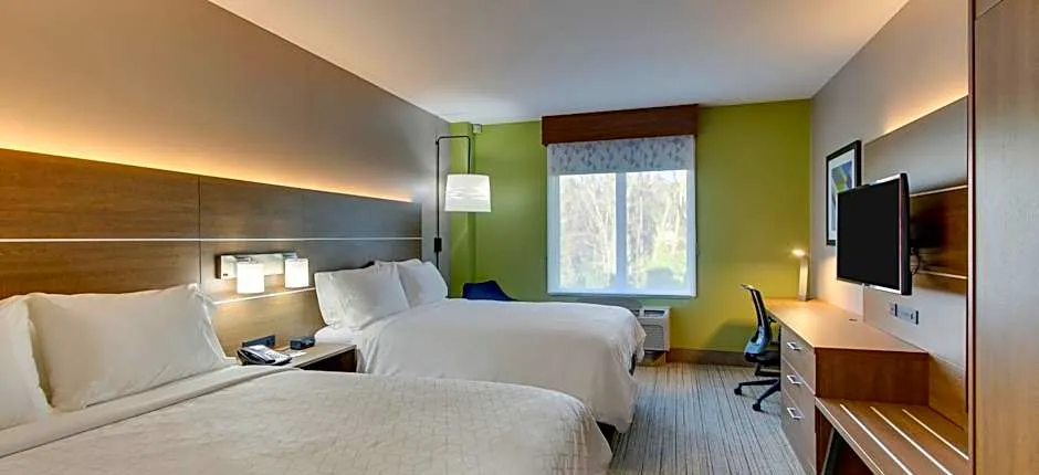 Holiday Inn Express Hotel & Suites Columbus-Fort Benning, an IHG Hotel