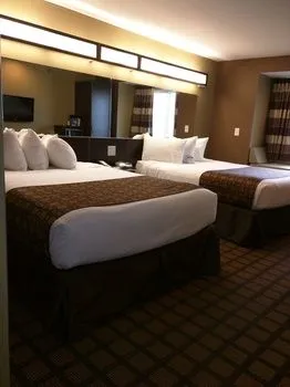 Microtel Inn And Suites Minot