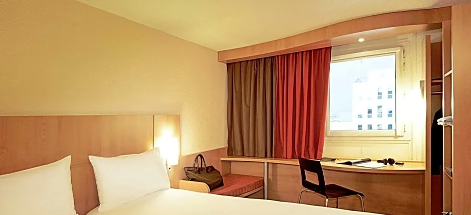 ibis Hotel Düsseldorf Hauptbahnhof