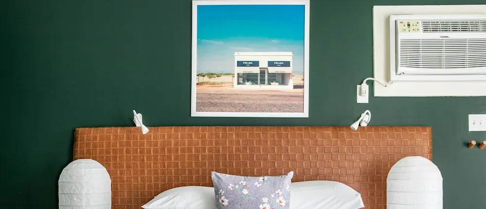 WanderJaunt Central Austin Studios