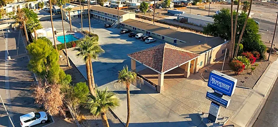 Rodeway Inn & Suites