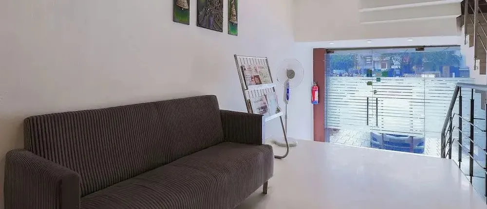 OYO Flagship 19546 Le Grand