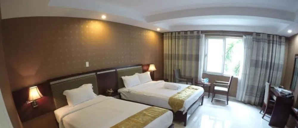 One World Hotel
