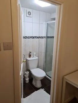 4br-2ensuite-10mincentrallondon-sleeps11-parking, London