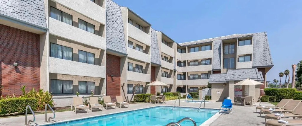 Best Western Plus West Covina Inn