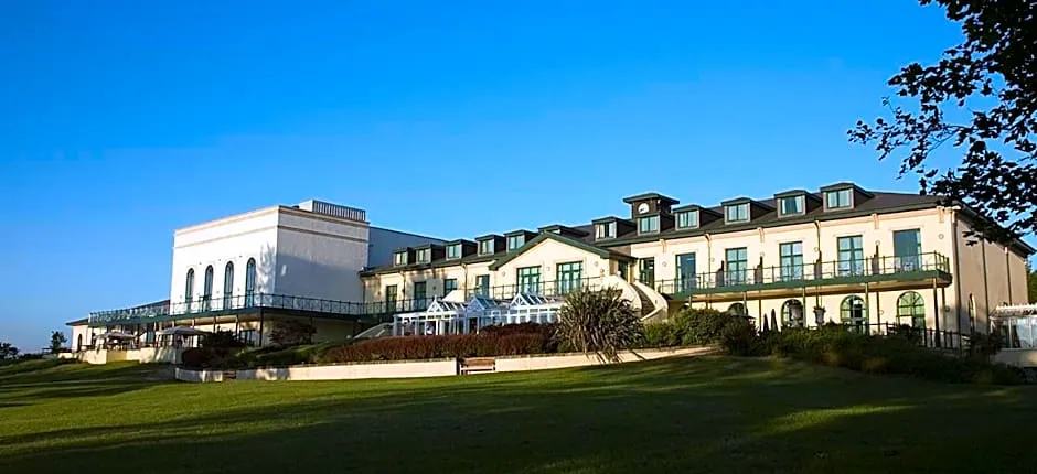 Vale Resort