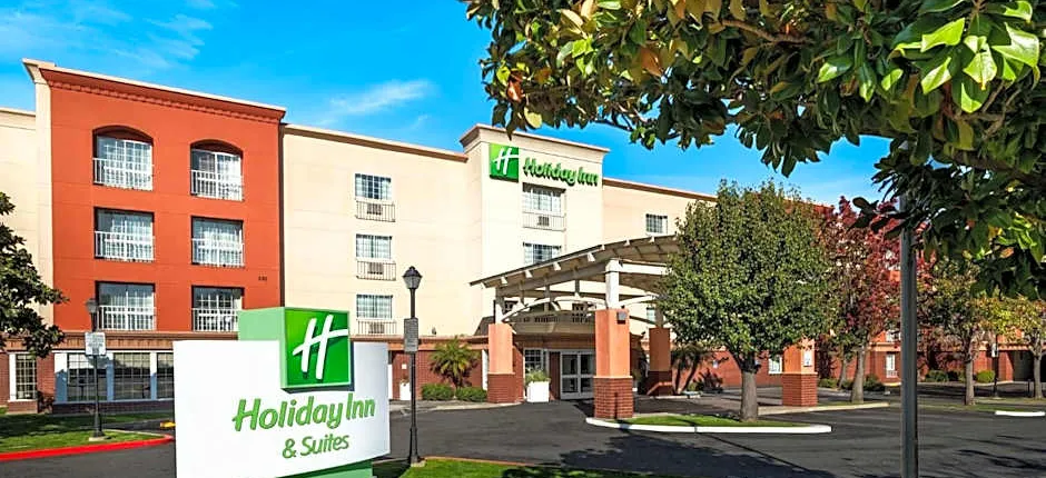 Holiday Inn & Suites San Mateo - SFO by IHG