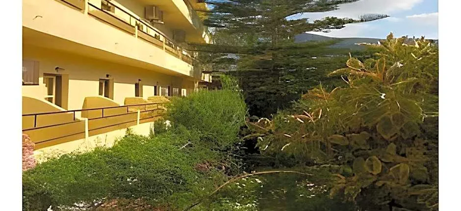 Azure Mare Hotel