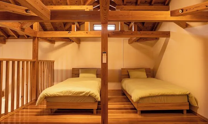 Nakijin Lodge Pensajoya