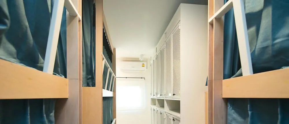 Suk18 Hostel - Adults Only