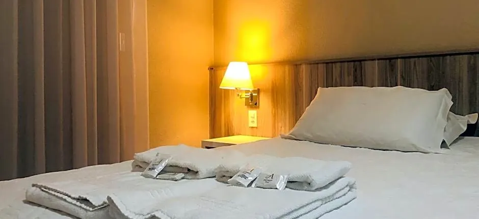 Aquarius Flat Aptos e Suítes