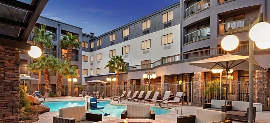 Courtyard By Marriott Las Vegas Stadium Area
