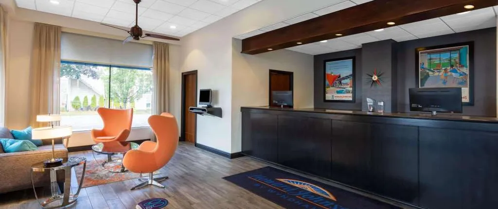 Howard Johnson by Wyndham Portsmouth