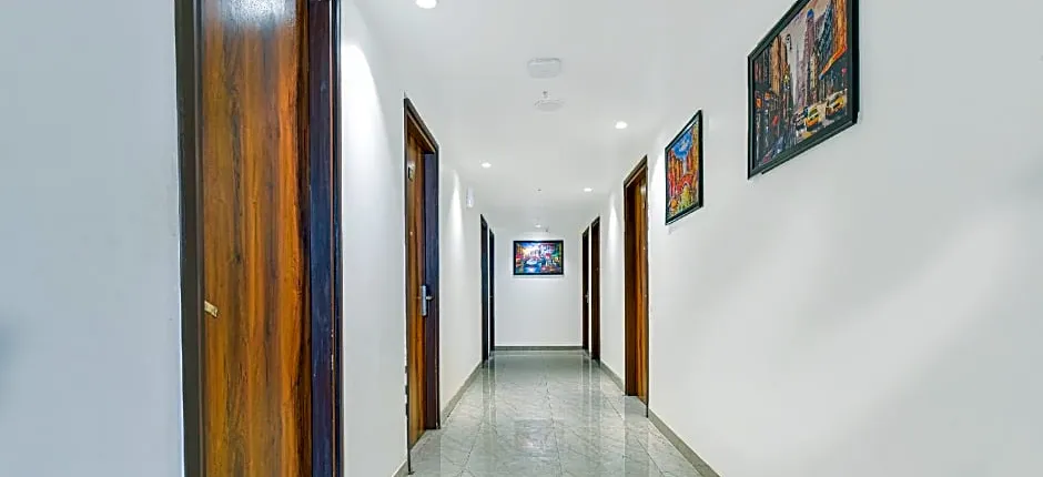 Hotel kaki