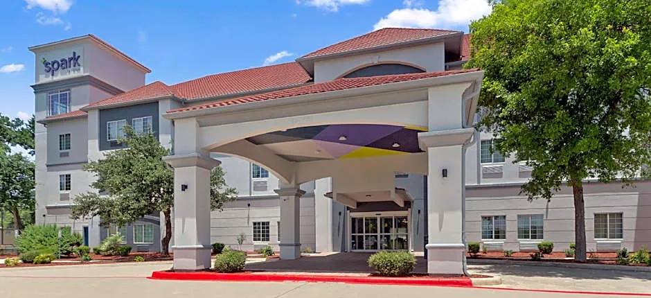 Spark by Hilton San Antonio Dominion