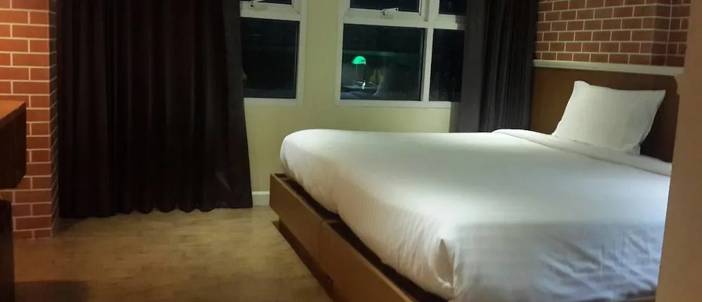 Bourbon St Boutique Hotel