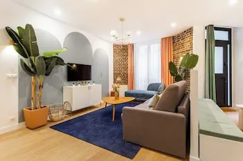 Beautiful Apartment - 4br/10p - Rue des Martyrs, Paris