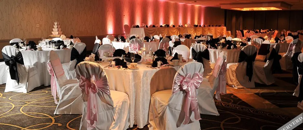 Park Inn by Radisson Harrisburg West PA