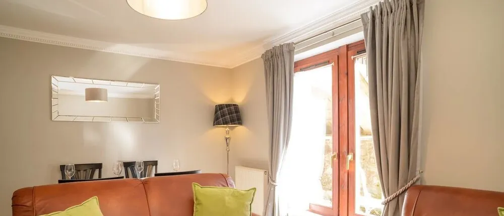 Gorgeous Stockbridge Apt With Underground Parking
