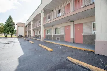 Daylite Inn