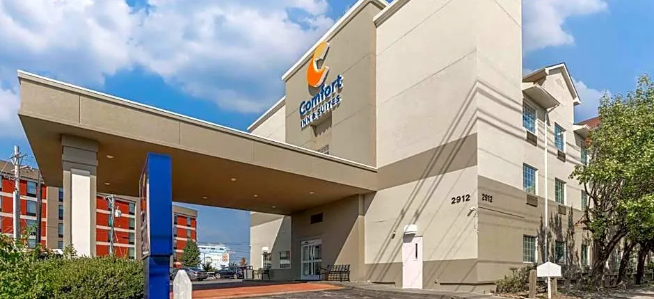 Comfort Inn & Suites Louisville Airport Fair & Expo
