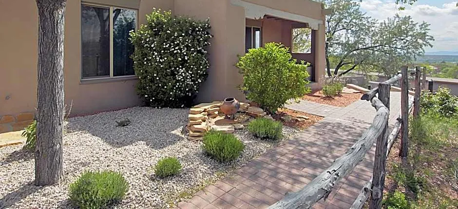 Fort Marcy Suites