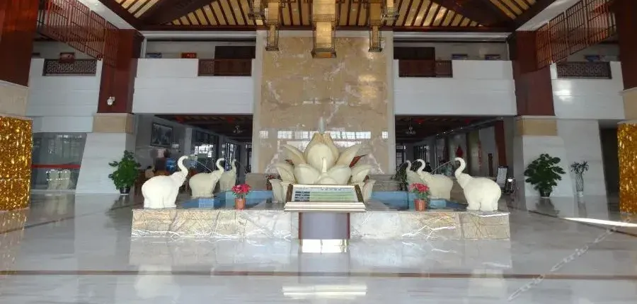 岚康海景大酒店