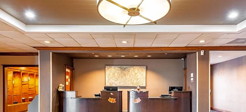 Wyndham Omaha/West Dodge