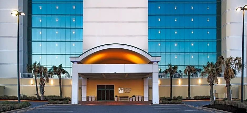 Holiday Inn Express & Suites VA Beach Oceanfront by IHG