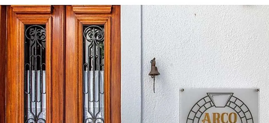 Arco Naxos Luxury Apartments