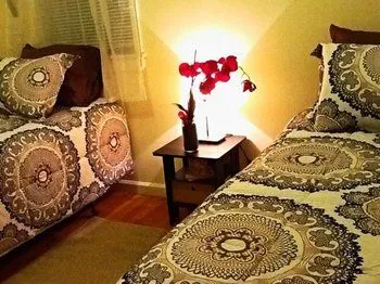 JFK Bed & Breakfast Guesthouse