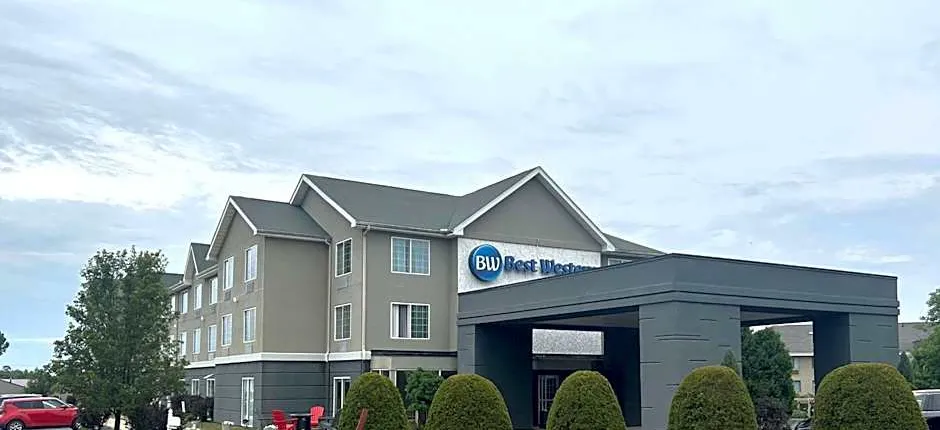 Best Western Erie Inn & Suites