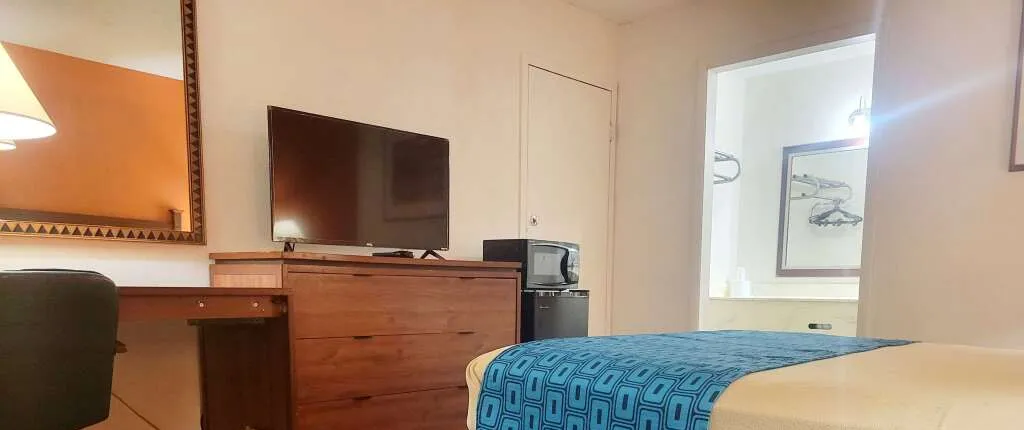 Howard Johnson BY Wyndham Hannibal