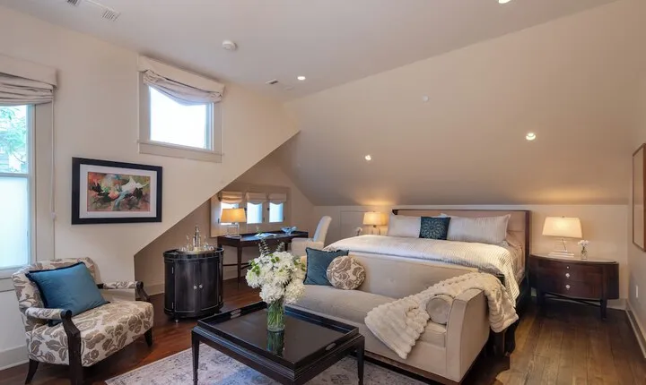 Stonehurst Place Bed & Breakfast