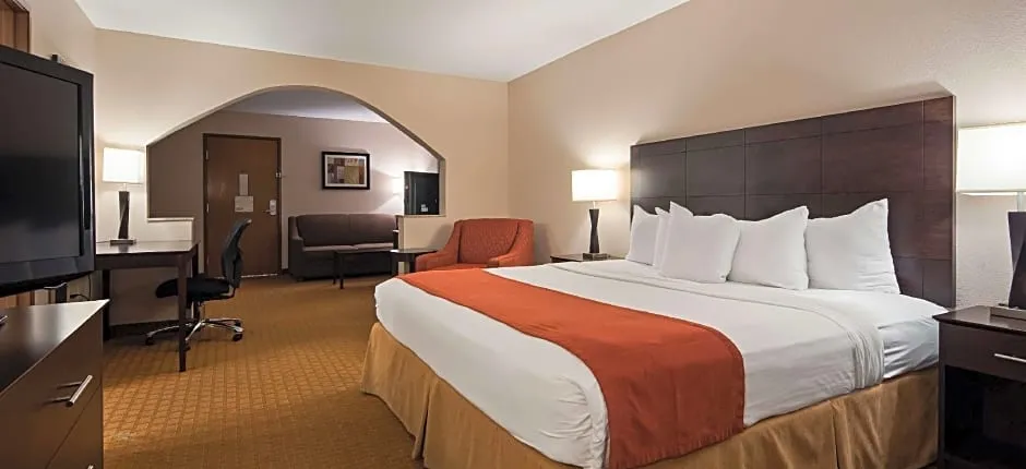 Best Western Flora Inn