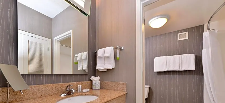 Courtyard by Marriott Dallas Northwest