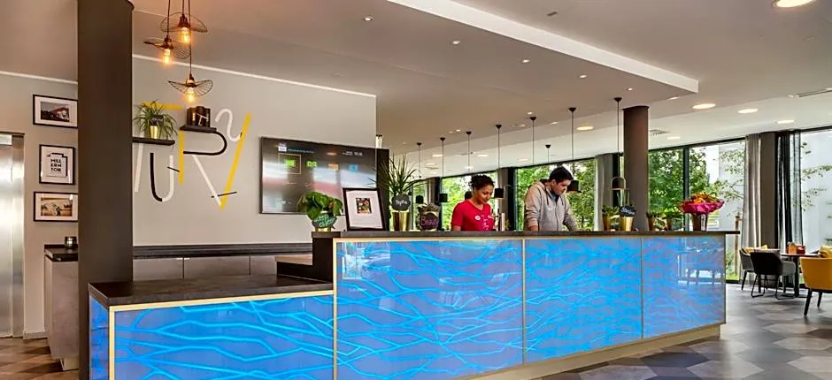 Holiday Inn - The Niu Fury Aschheim Messe By IHG