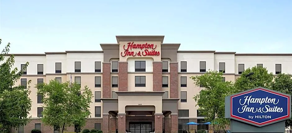 Hampton Inn By Hilton & Suites Pittsburgh/Harmarville