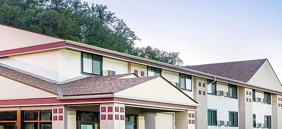 Baymont by Wyndham Mankato