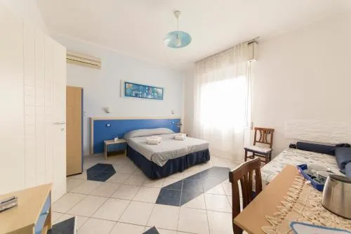 Lewis Rooms Poetto Beach