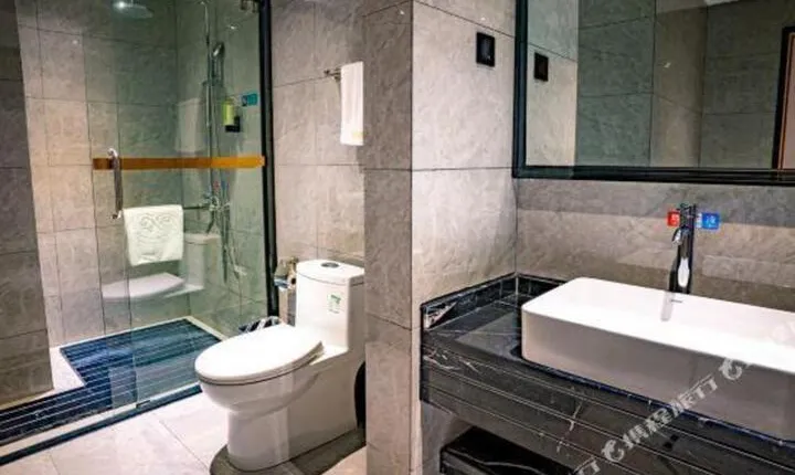 Haikou New Hot Spring International Hotel (Friendship Sunshine City)