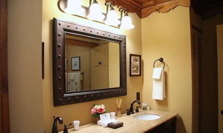 Black Bear Lodge of Sapphire