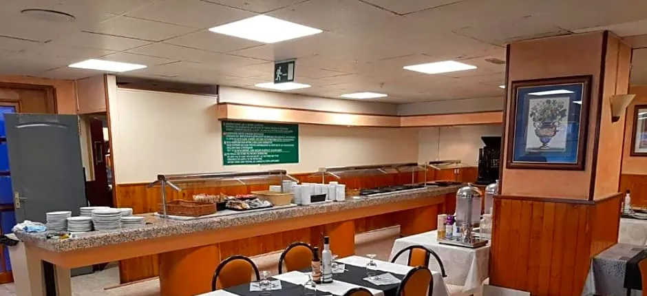 Apartamentos Crest Pas