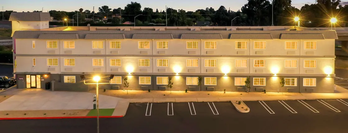 Spark By Hilton Modesto