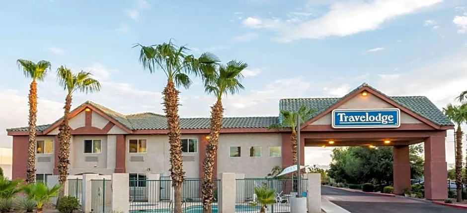Days Inn by Wyndham Phoenix West