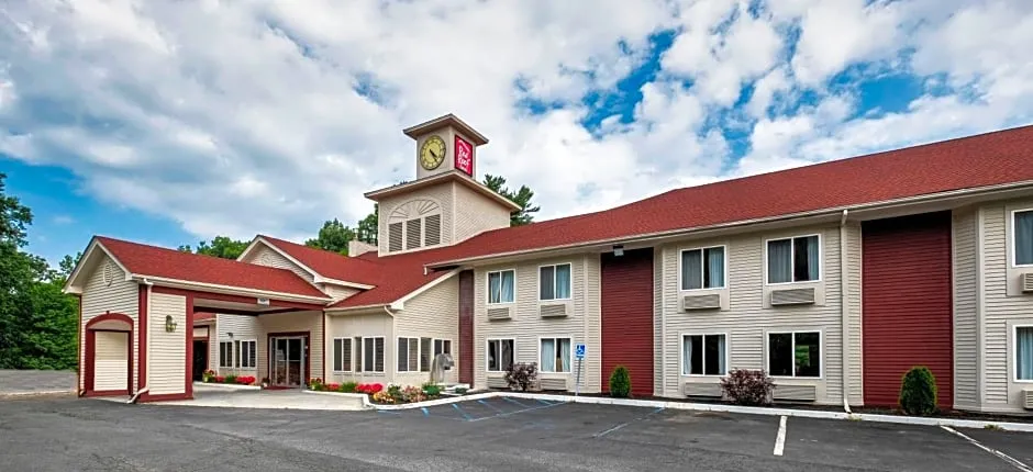 Red Roof Inn Clifton Park