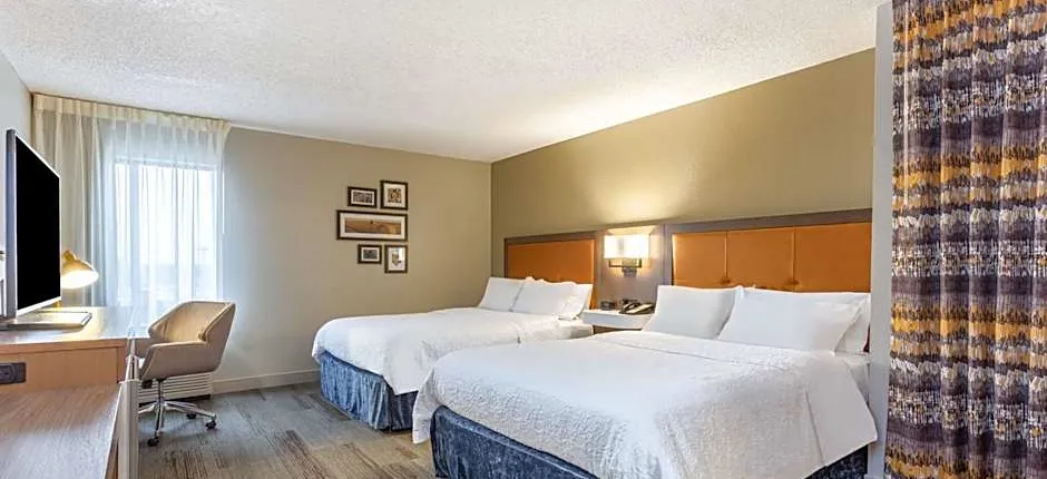 Hampton Inn By Hilton Cedar Rapids