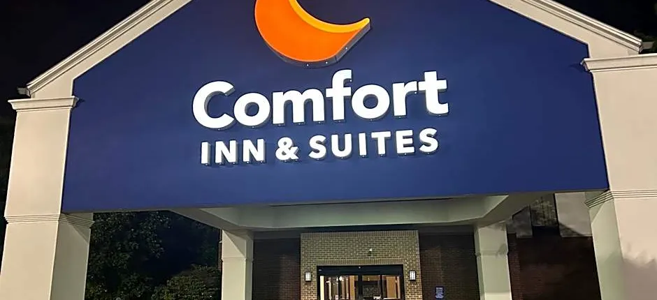 Comfort Inn & Suites Toledo North